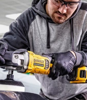 Máy đánh bóng cầm tay Dewalt DCM849M2