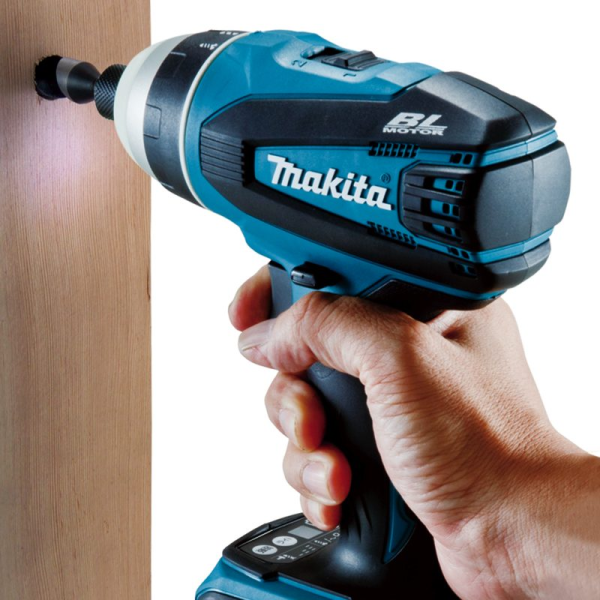 Máy cưa đa góc Makita LS1040 (nghiêng trái)