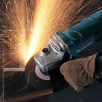 Máy mài góc Makita GA7082 (180MM/2700W/CÔNG TẮC BÓP)