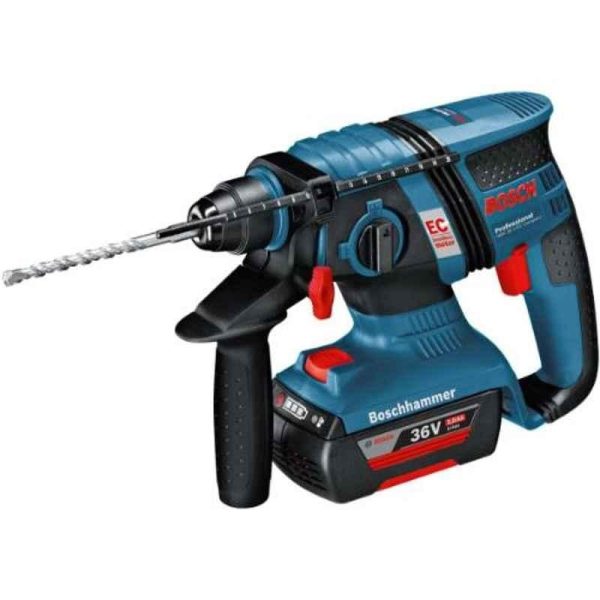 Máy khoan, vặn vít dùng pin Makita DF457DWE