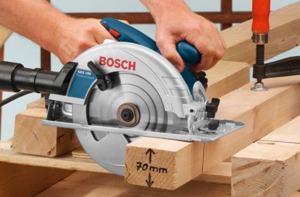 Máy cưa đĩa Bosch GKS 190