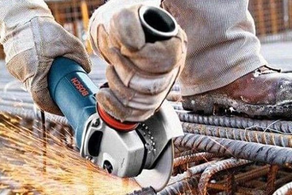 Máy bắt vít dùng pin Makita DTD134Z (không kèm pin sạc)