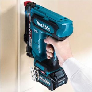 Đèn hắt sáng Milwaukee M12 AL-0