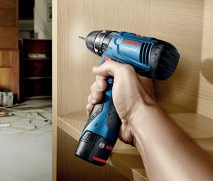 MÁY KHOAN/BẮT VÍT DÙNG PIN Bosch GSR 18V-150C (Chưa kèm pin, sạc)