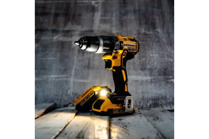 Máy khoan vặn vít dùng pin Dewalt DCD796N