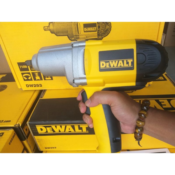 Máy vặn bu lông chạy điện Dewalt DW293