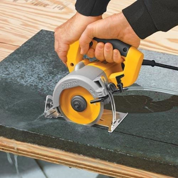 Máy cắt gạch Dewalt DW860