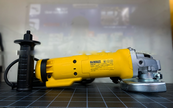 Máy mài góc DeWalt DWE8310S-B1