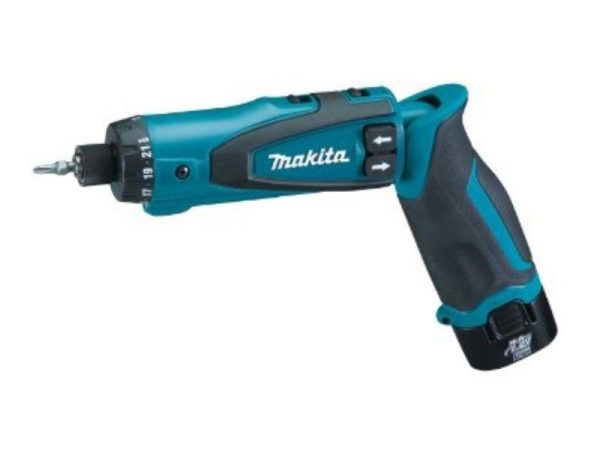 Máy khoan, vặn vít dùng pin Makita DF010DSE